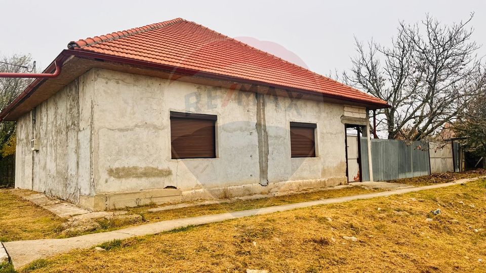 4 room House / Villa for sale