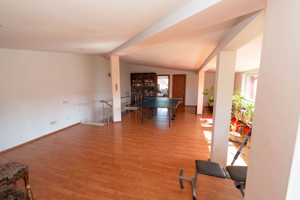 9 room House / Villa for sale, Muncii area