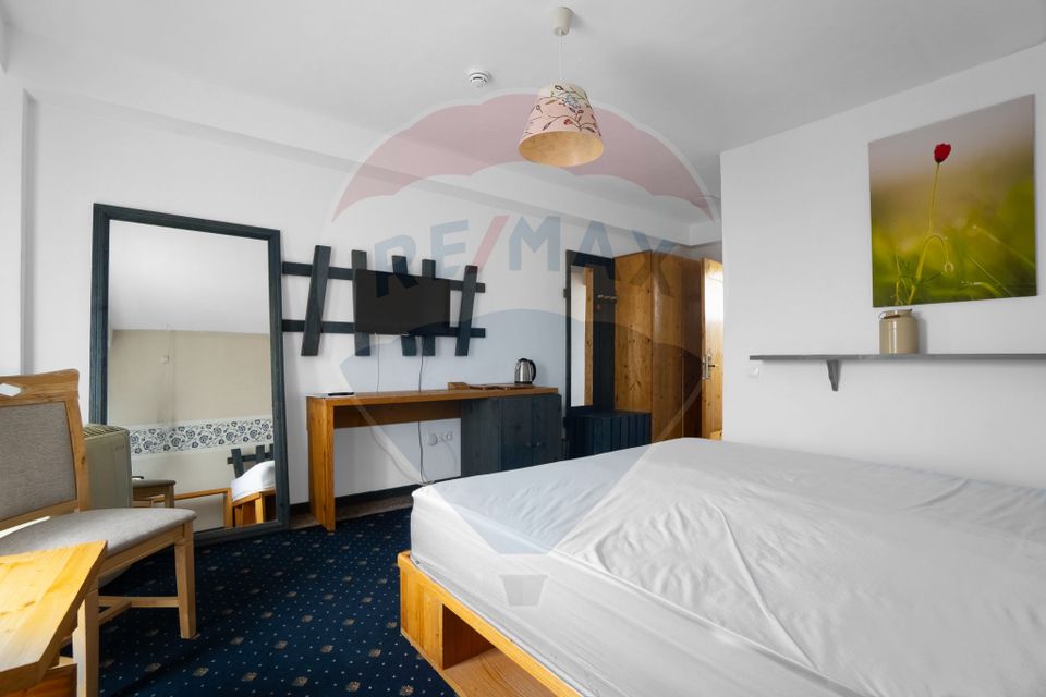 39 room Hotel / Pension for sale