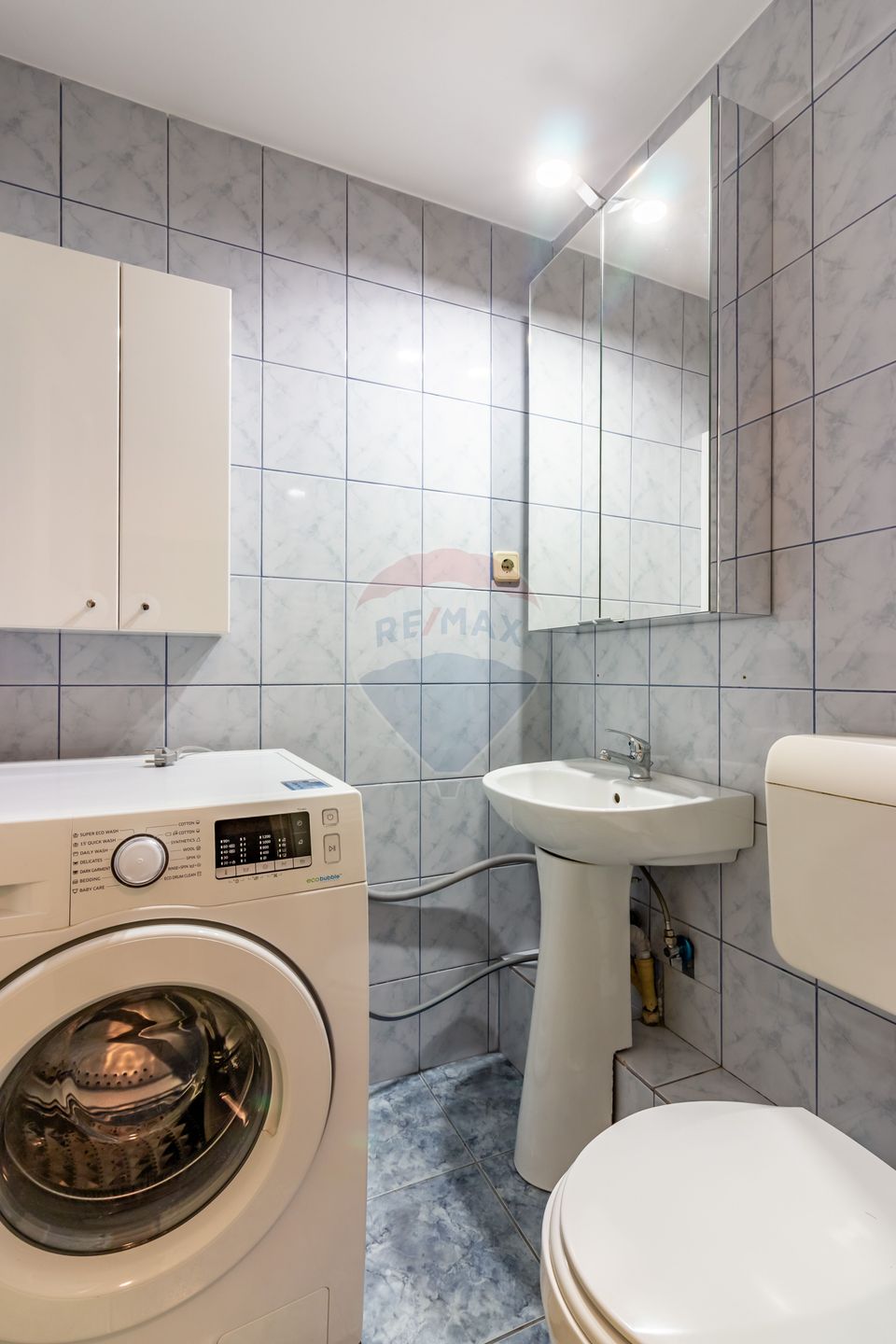 Apartament cu 3 camere de vânzare în zona Nerva Traian / Vlad Dracul