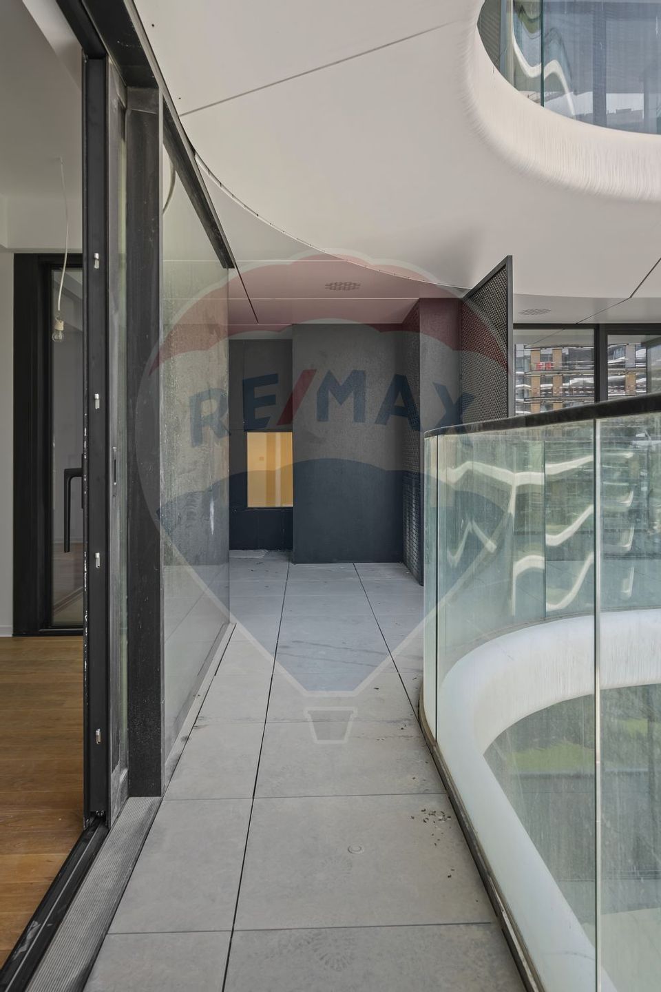 Super offer - Bright 2 room apartment with large terrace, Floreasca