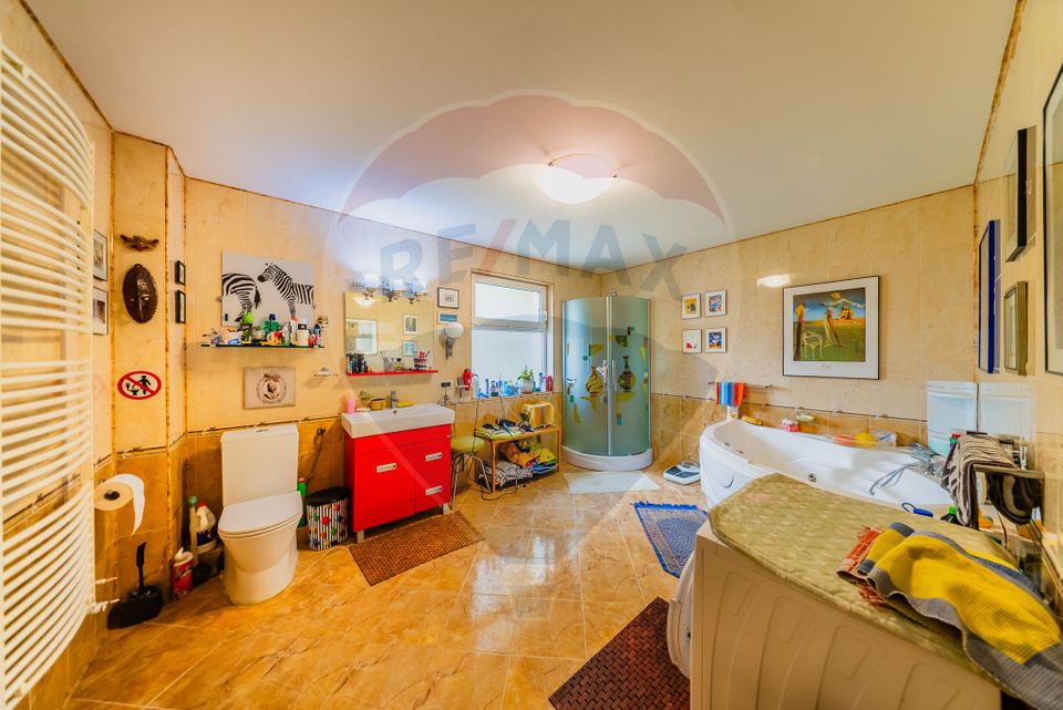 4 room House / Villa for sale, Subcetate area