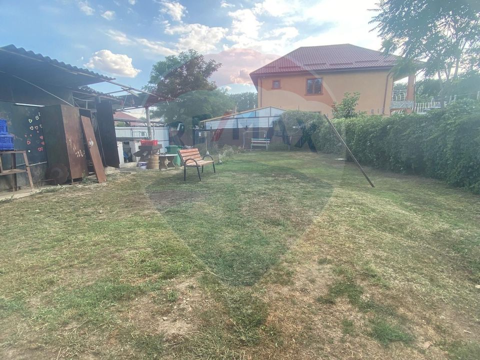 5 room House / Villa for sale, Central area