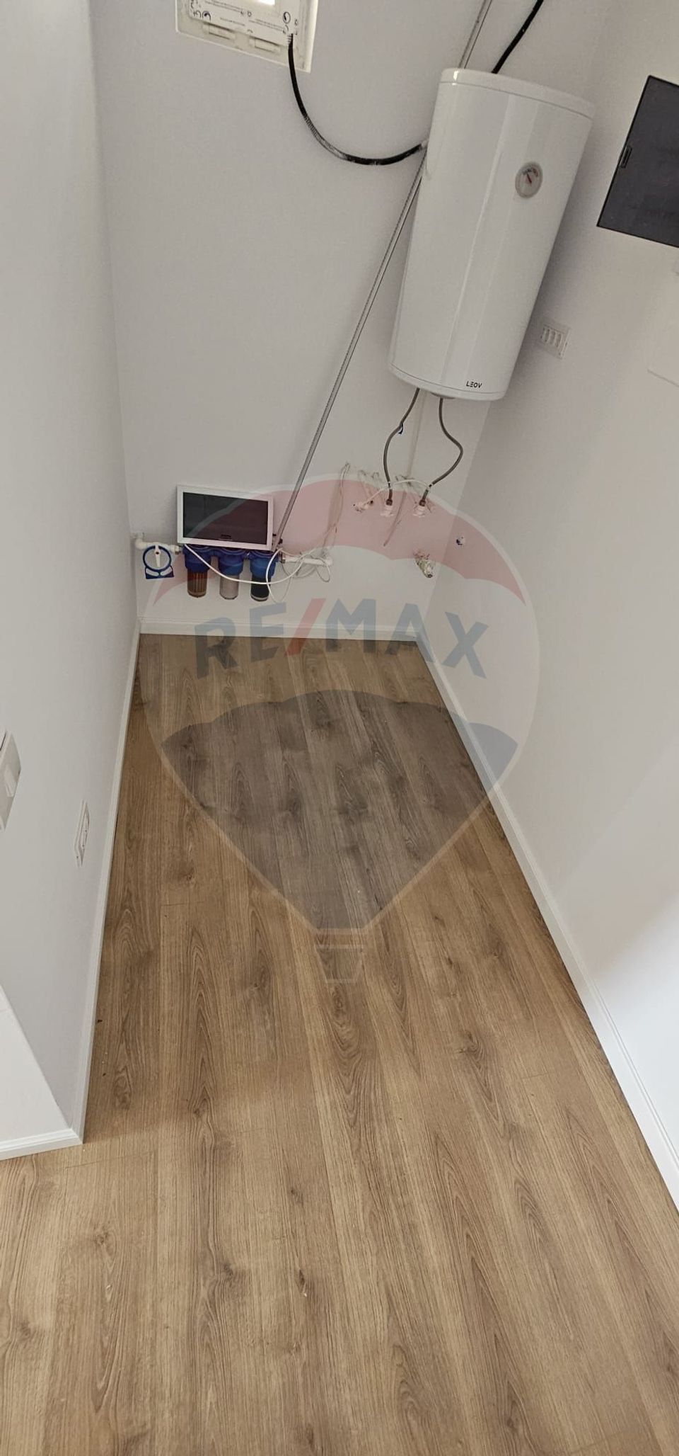 4 room House / Villa for sale