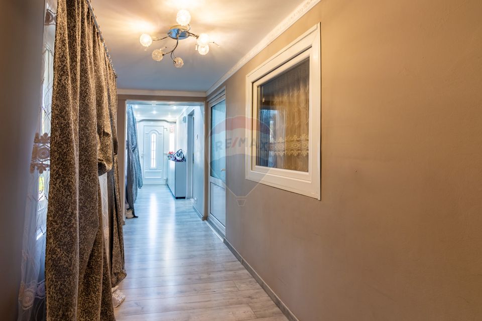 Casa 4 camere de vanzare| renovata | Chitila 4 camere | teren 295 mp