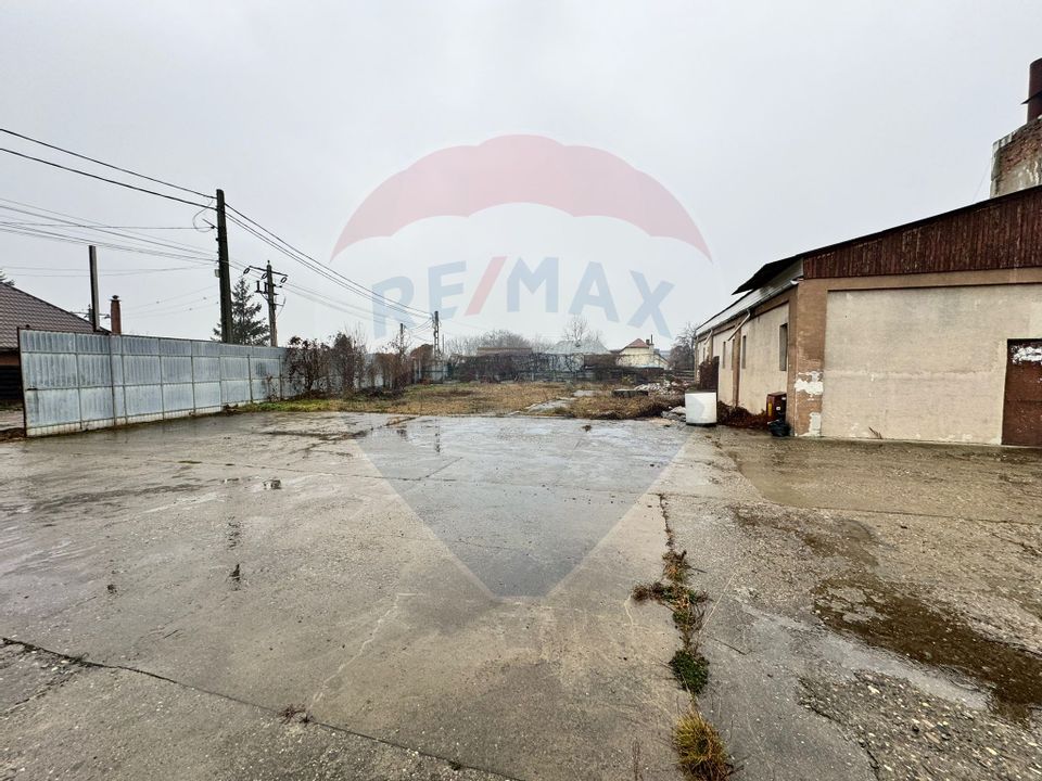 450sq.m Industrial Space for sale, Periferie area