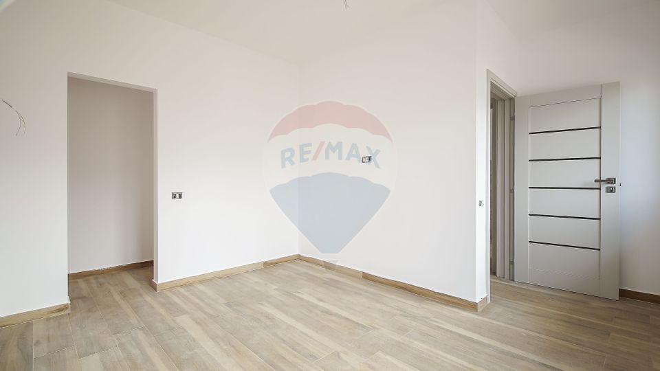 Casă Tip Duplex,  Săcele