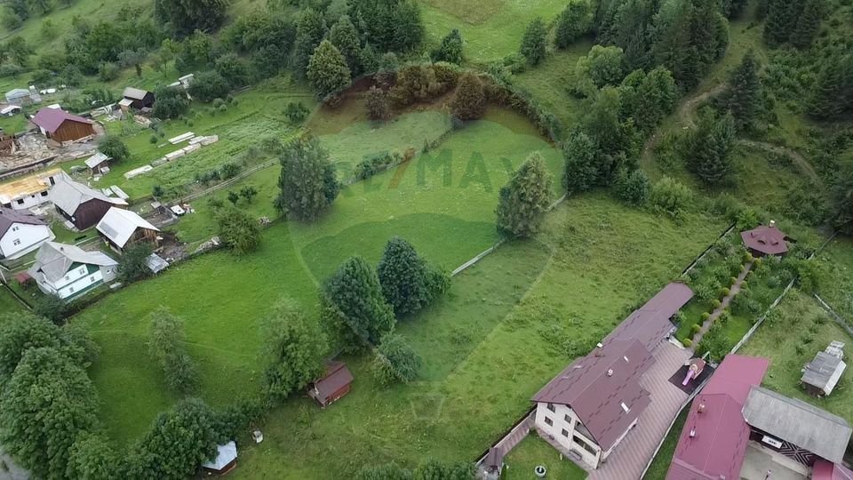 Teren Poiana Micului  - partial intravilan