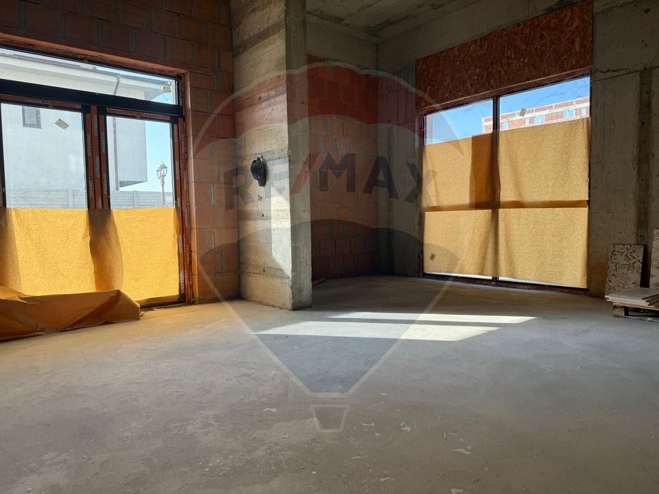 Inchiriere Spațiu comercial de 133.4mp, Ghencea