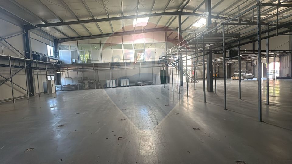 950sq.m Industrial Space for rent, Calea Clujului area