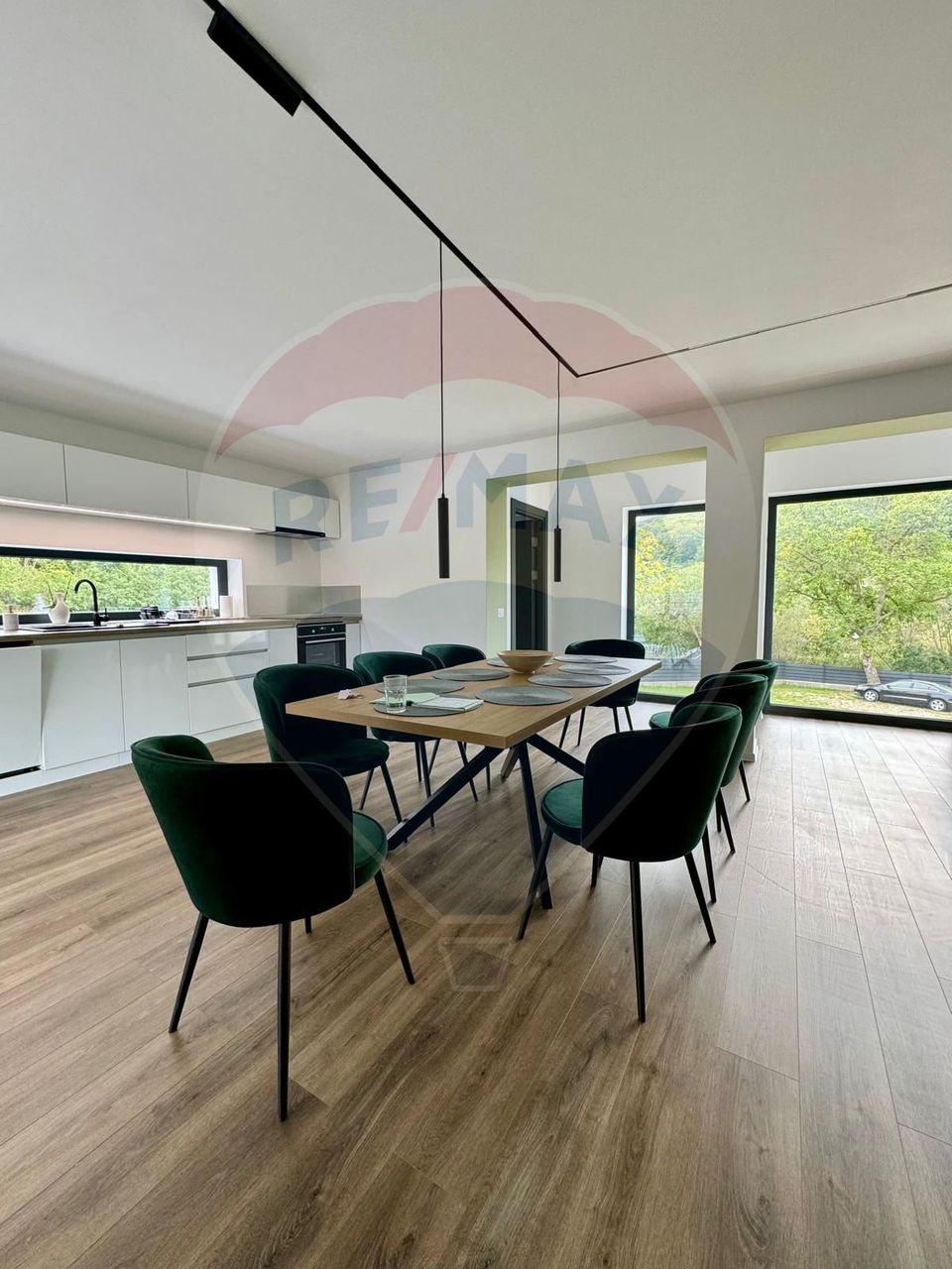 280sq.m Special Property for sale