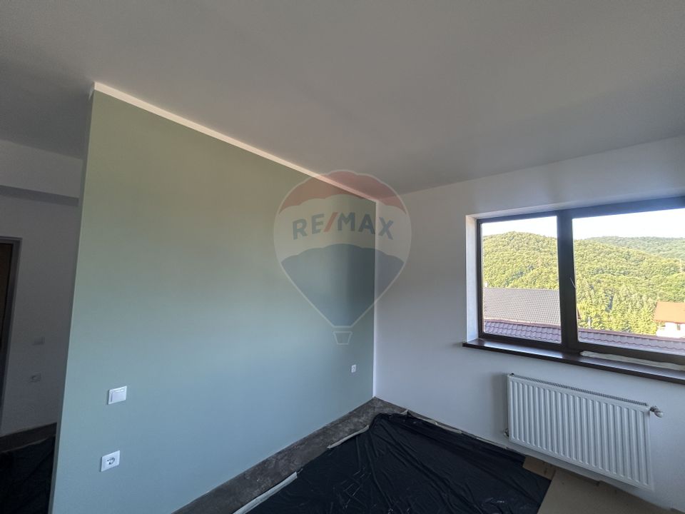 Hotel / Pensiune cu 30 camere de vânzare în zona Nord