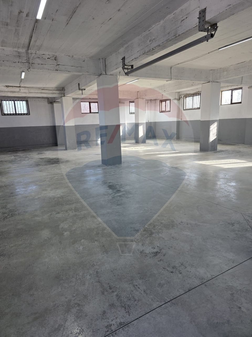 600sq.m Industrial Space for sale