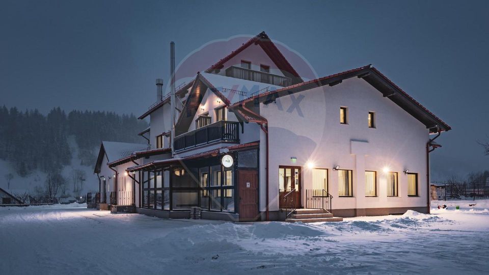 15 room Hotel / Pension for sale