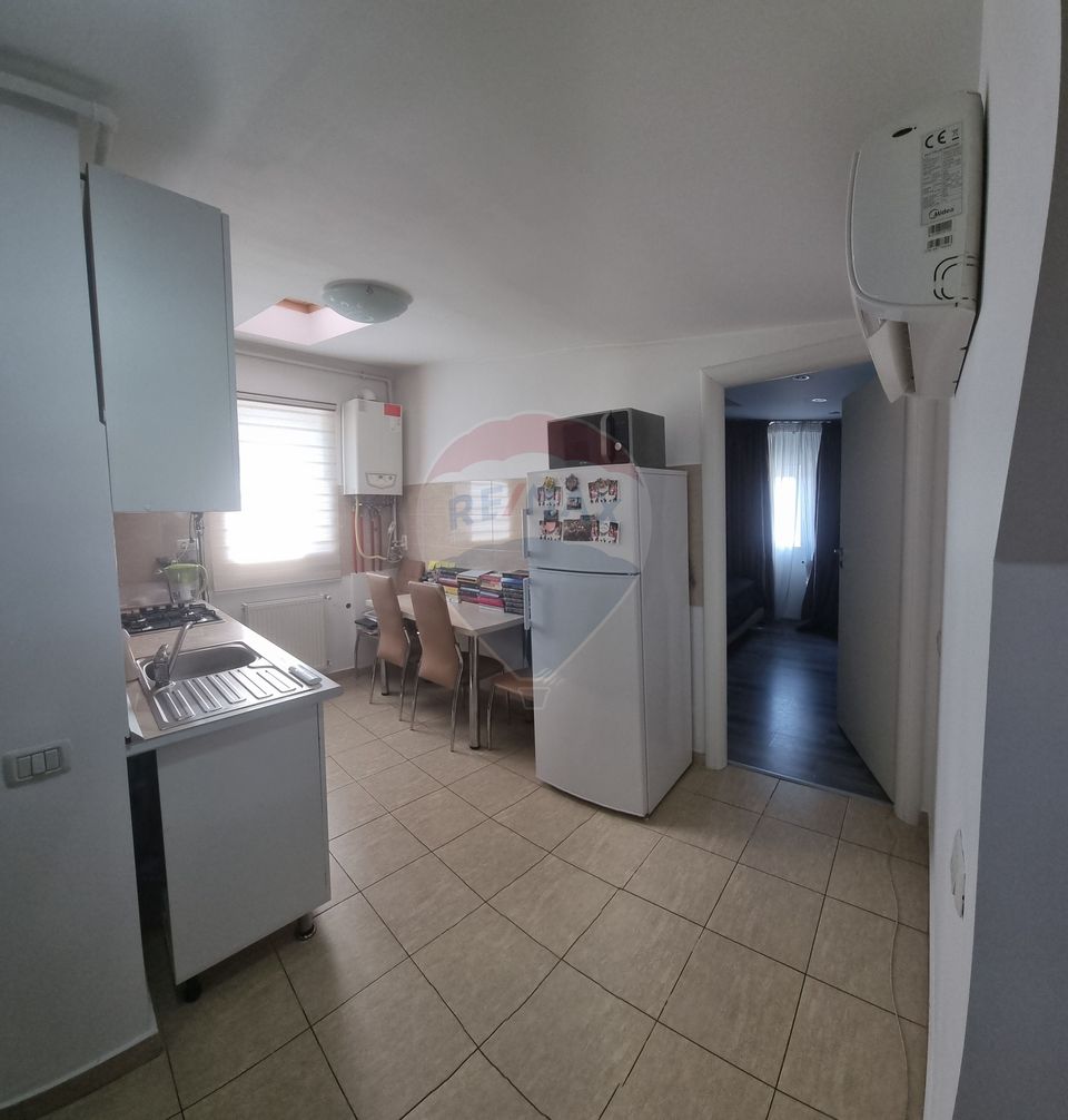 Apartament Studio 2 camere de vânzare - zona Drumul Sarii