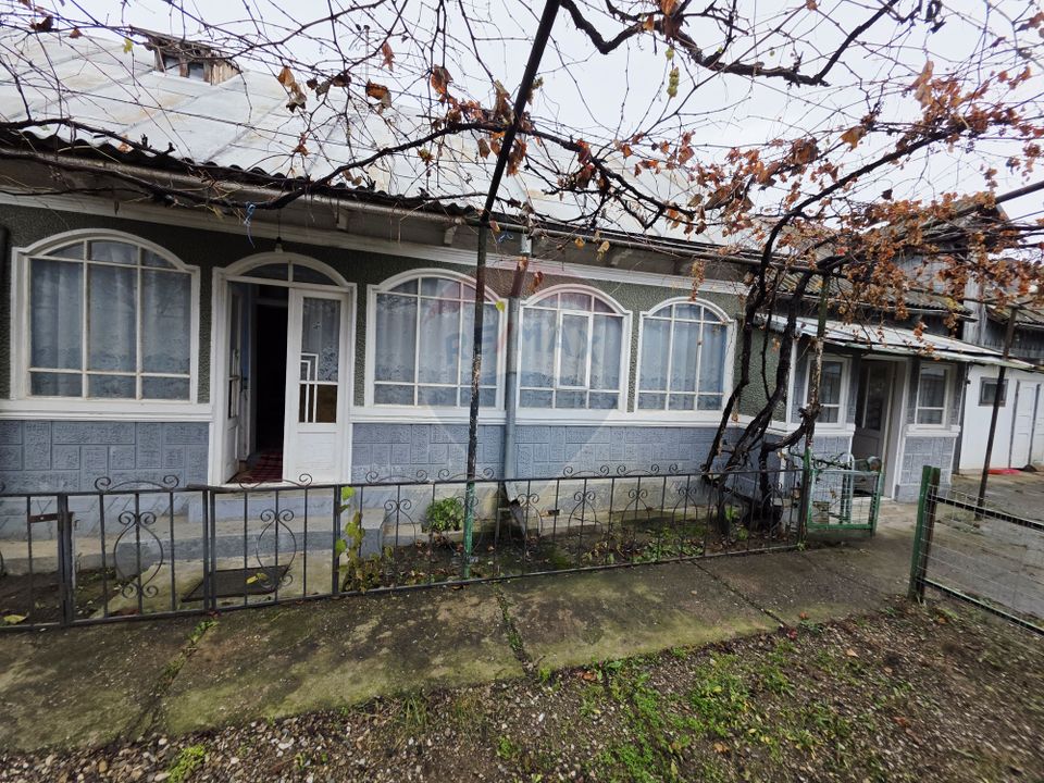 4 room House / Villa for sale