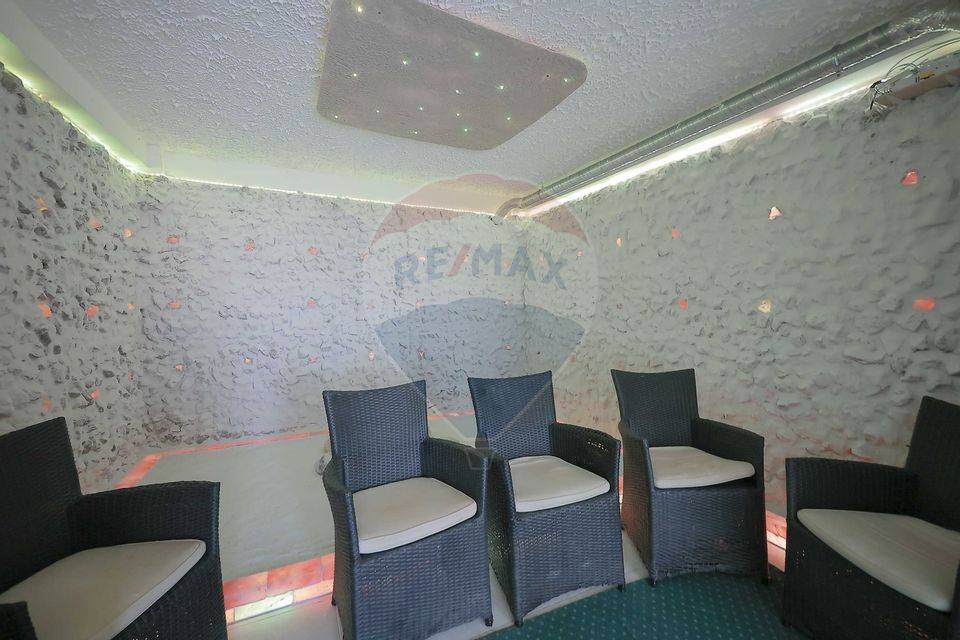 24 room Hotel / Pension for sale