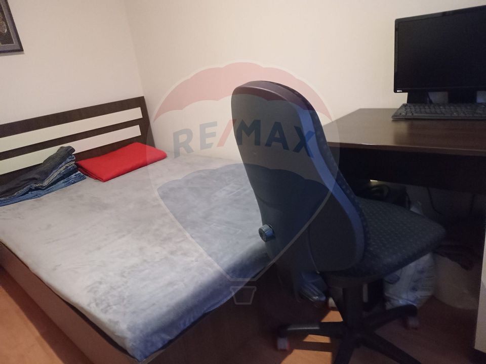 OCAZIE!!!Apartament 4 camere în zona Micalaca