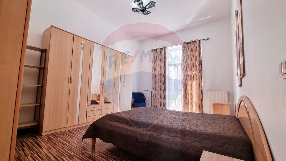 3 room Apartment for rent, P-ta Universitatii area