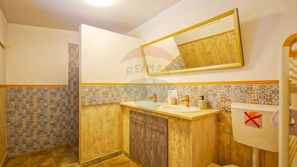 Cabana la Flo, 8 cam,P + M, teren 888 mp oportunitate de investitie !