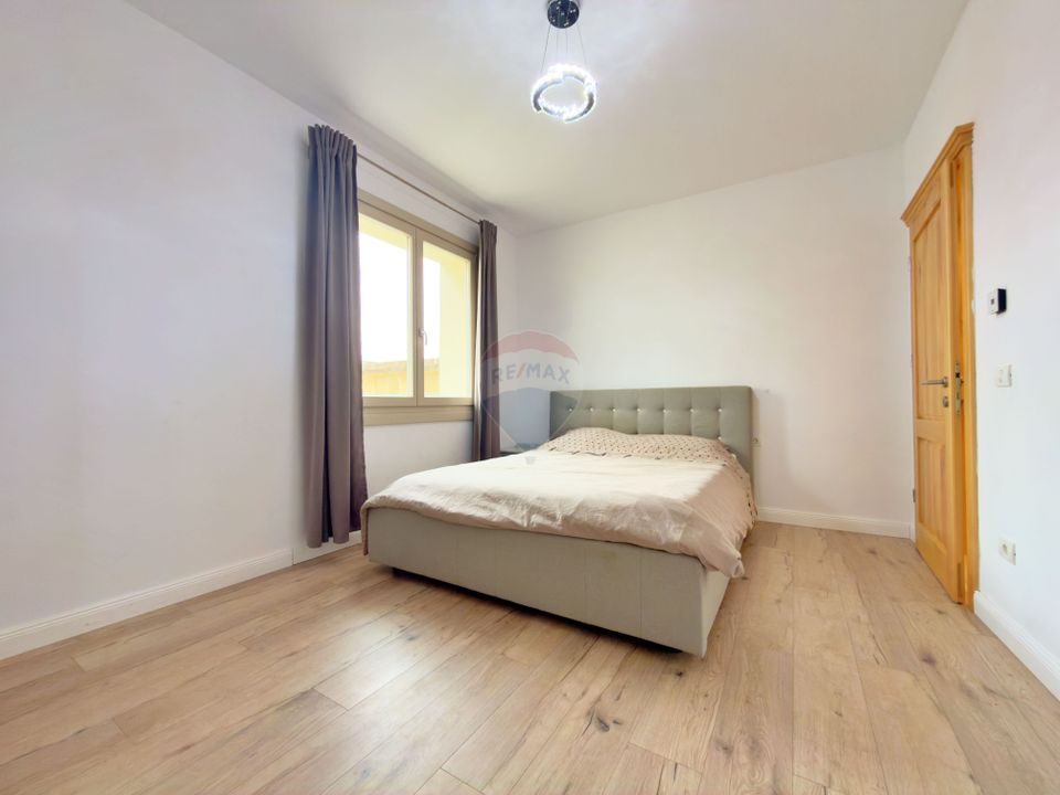 7 room House / Villa for sale, Romanilor area