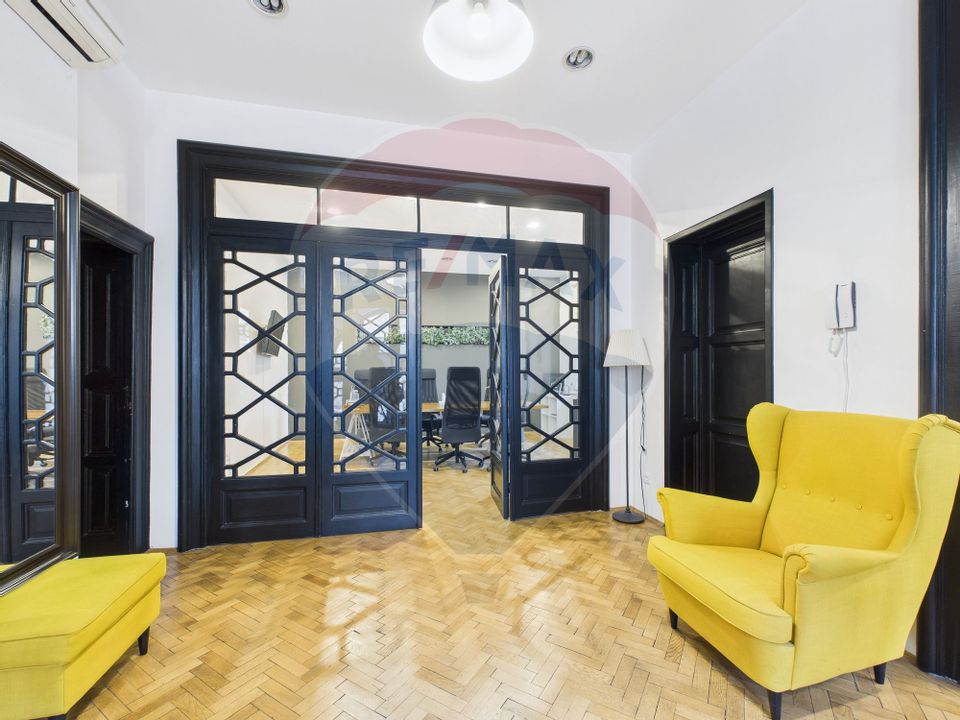 Vila interbelică cu personalitate