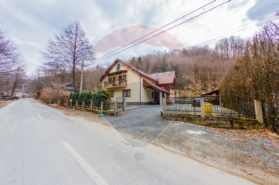 Firiza Casă/cabană de vânzare pe Valea Neagră