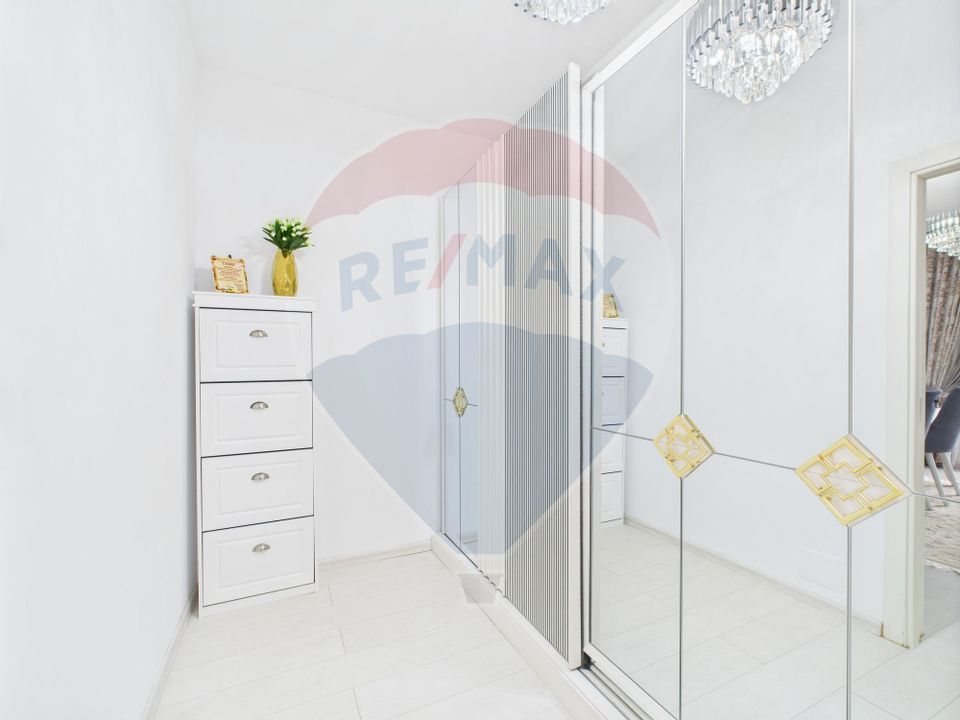 De vanzare apartament decomandat, spatios de 2 camere in Dobroiesti