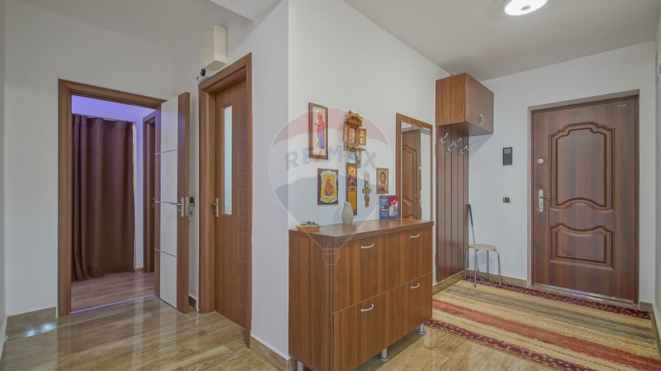 REZERVAT!Apartament de vanzare 3 camere,parcare subterana,Isaran