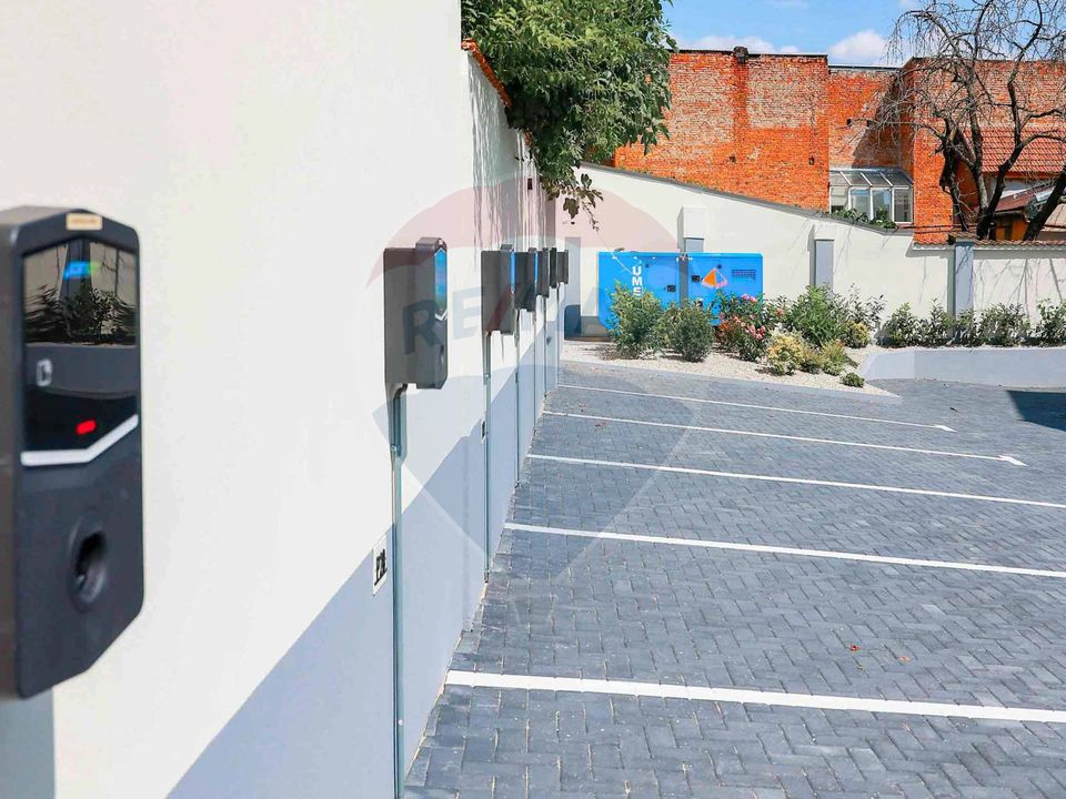 Apartamente 3 camere de închiriat ultracentral, clădire nouă, Oradea