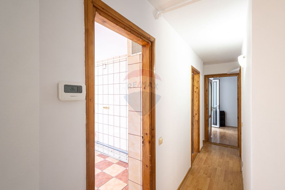 Apartament cu 3 camere de vânzare în Sebeș COMISION 0%