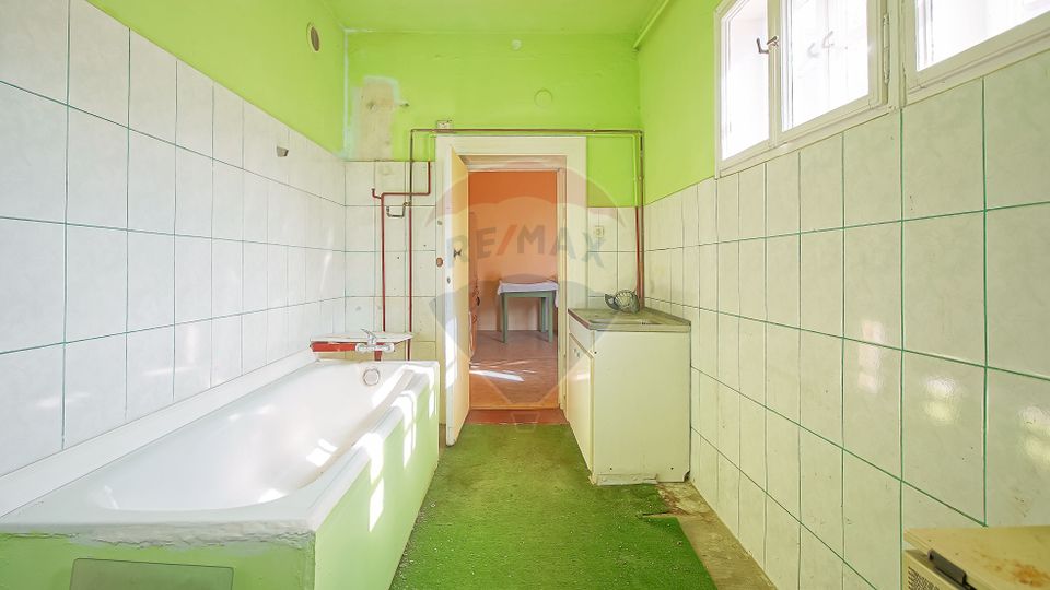 Oportunitate renovare Avram Iancu colț Nicopole