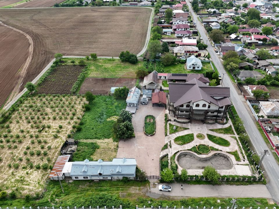 De vânzare proprietate unicat în Sascut - Bacău