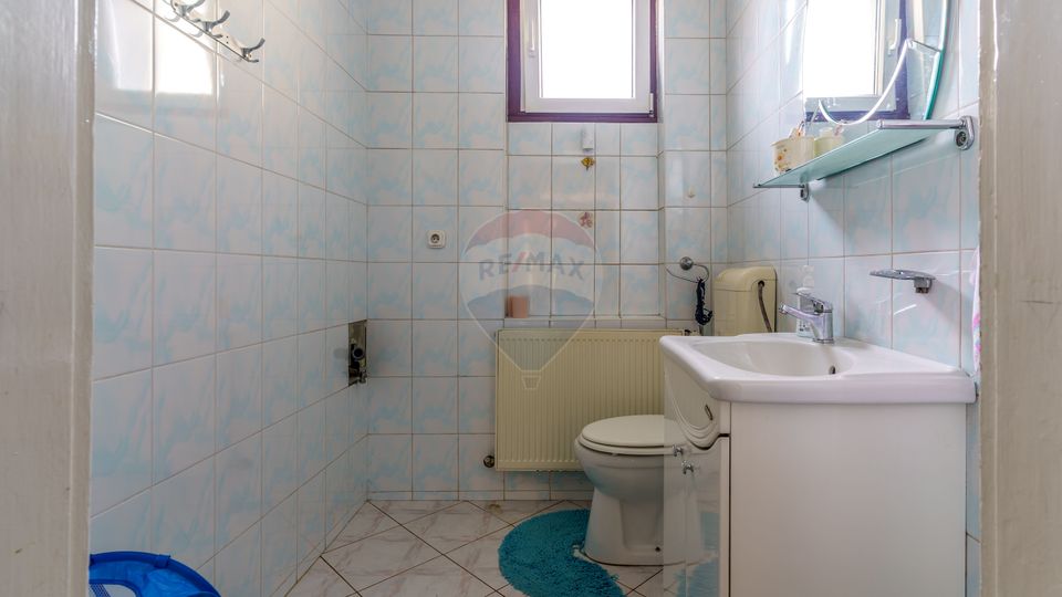 8 room House / Villa for sale, Gheorgheni area