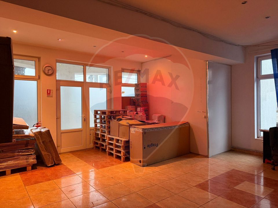 90sq.m Commercial Space for rent, Independentei area