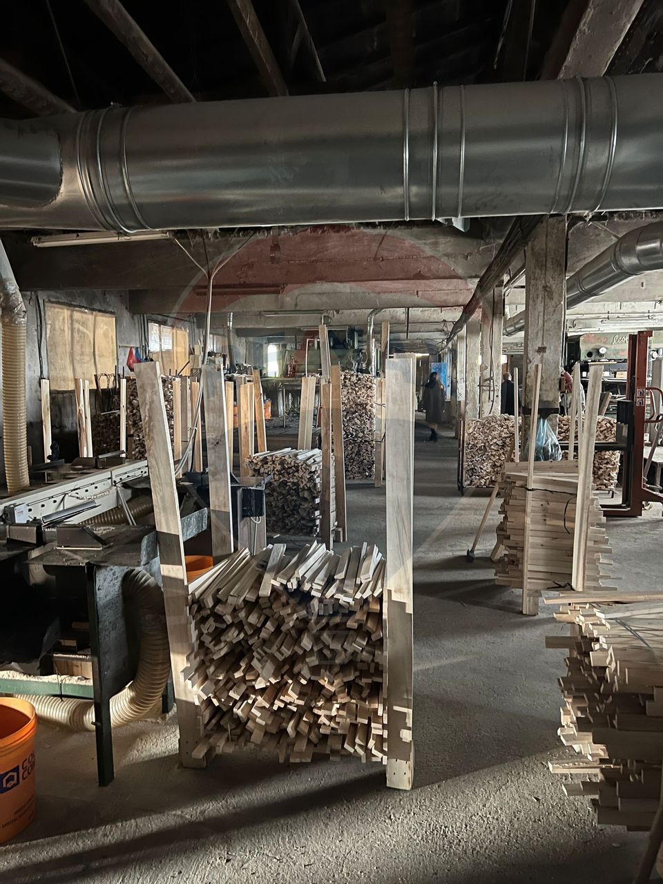 Spațiu industrial de 7,756mp de vânzare