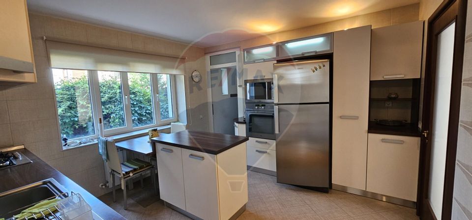 6 room House / Villa for sale, Chitila area