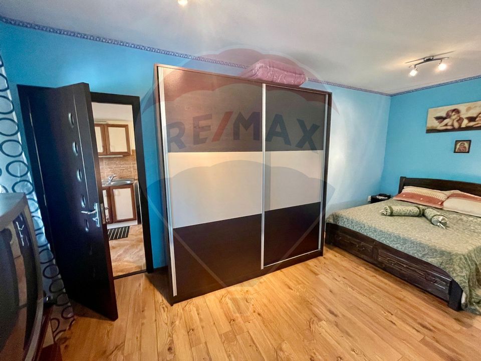 4 room House / Villa for sale