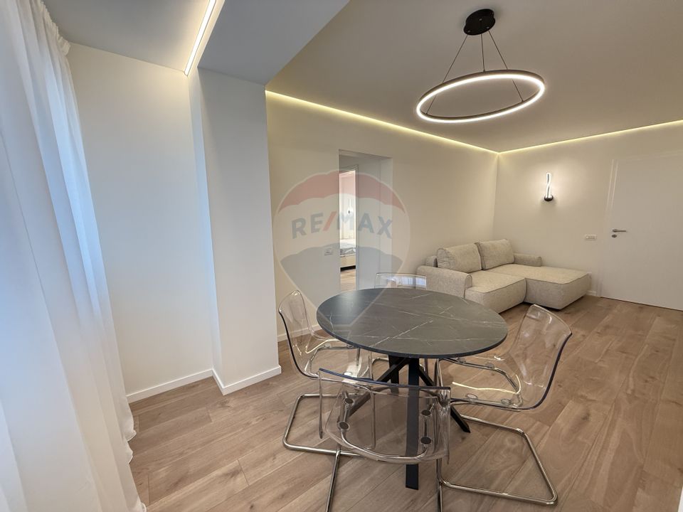 Apartament cu 4 camere de închiriat în zona Giurgiului
