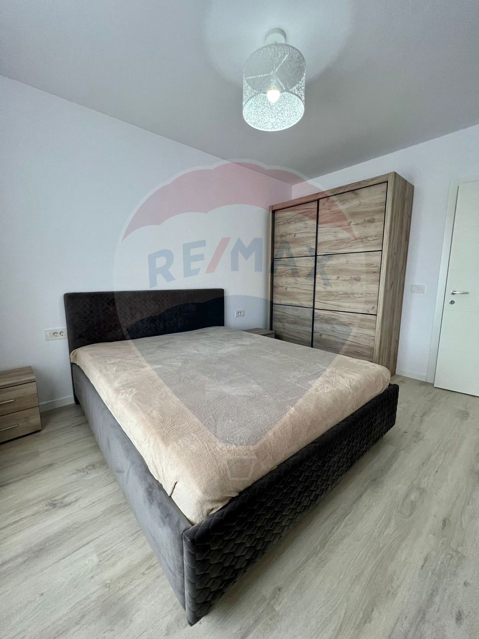 Apartament nou, prima utilizare - 2 Camere + Parcare
