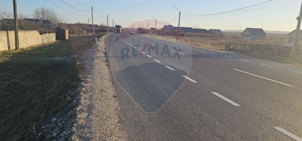 Teren intravilan/extravilan, Strada Răsăritului, com. Filipesti