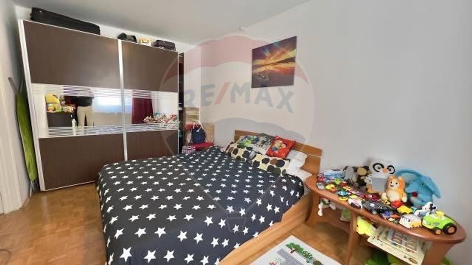 3 room Apartment for rent, Planete area