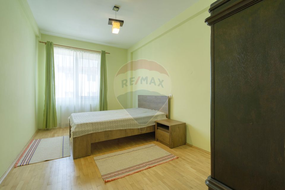 REZERVATApartament cu 3 camere de închiriat zona centrala Maior Cranta