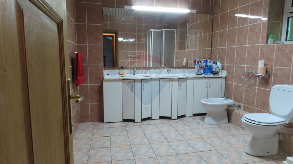 Vila de Vis în Breaza - O Oază de Eleganță și Confort