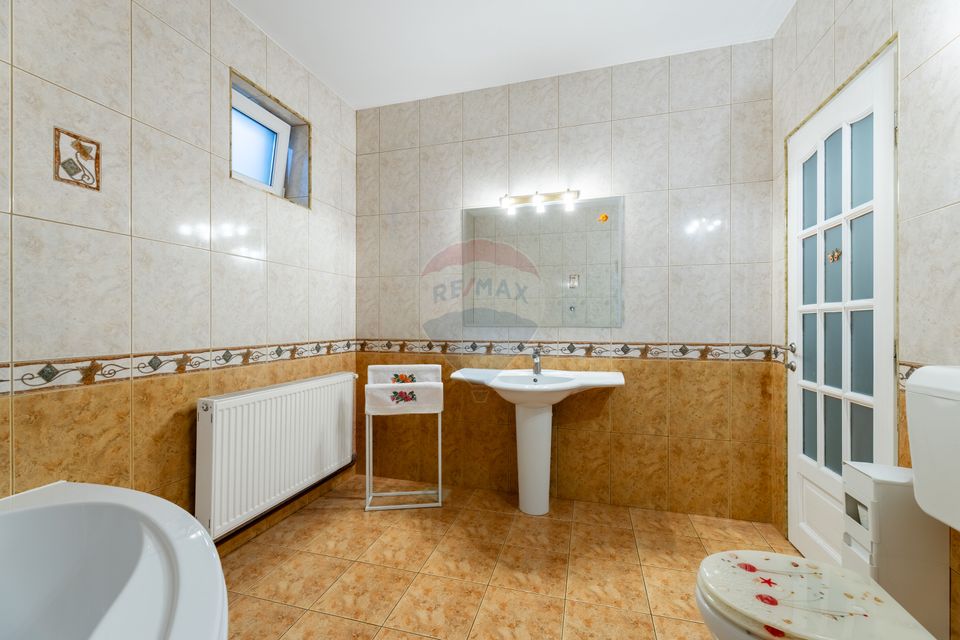 3 room House / Villa for sale, UTA area