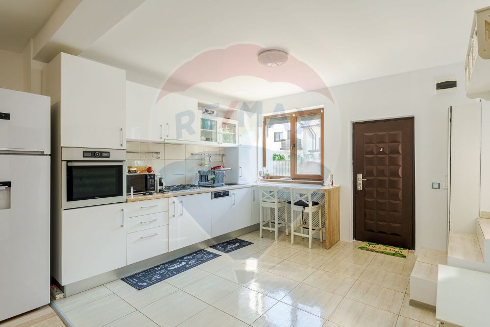 Casa de Vânzare în Domnești - 4 Camere, Complet Mobilată și Utilată