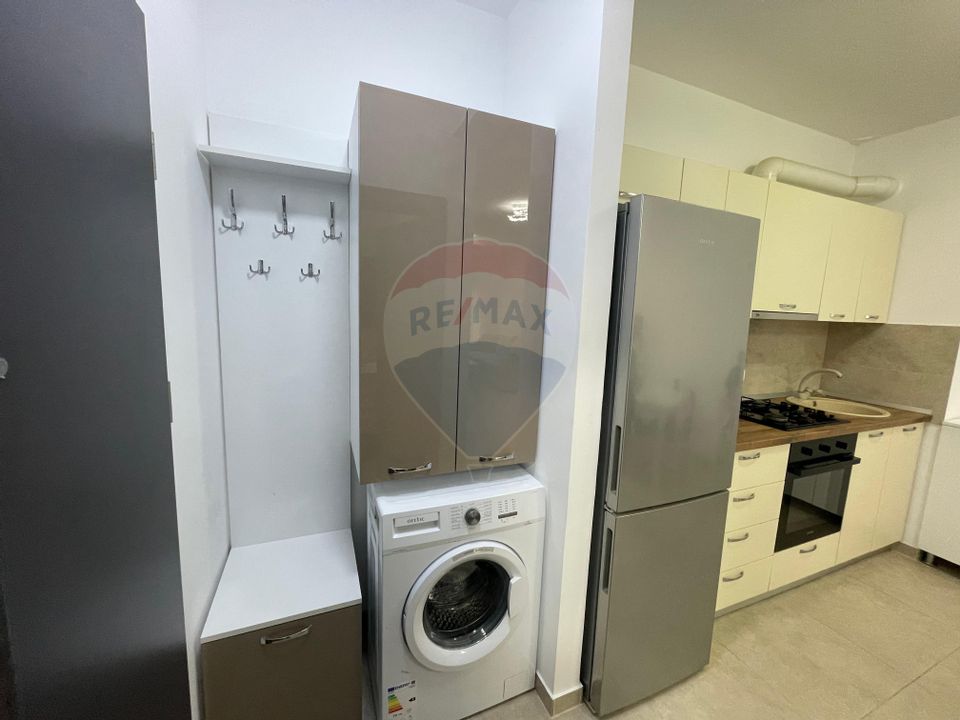 Apartament cu 2 camere de închiriat Adora Park cu loc de parcare