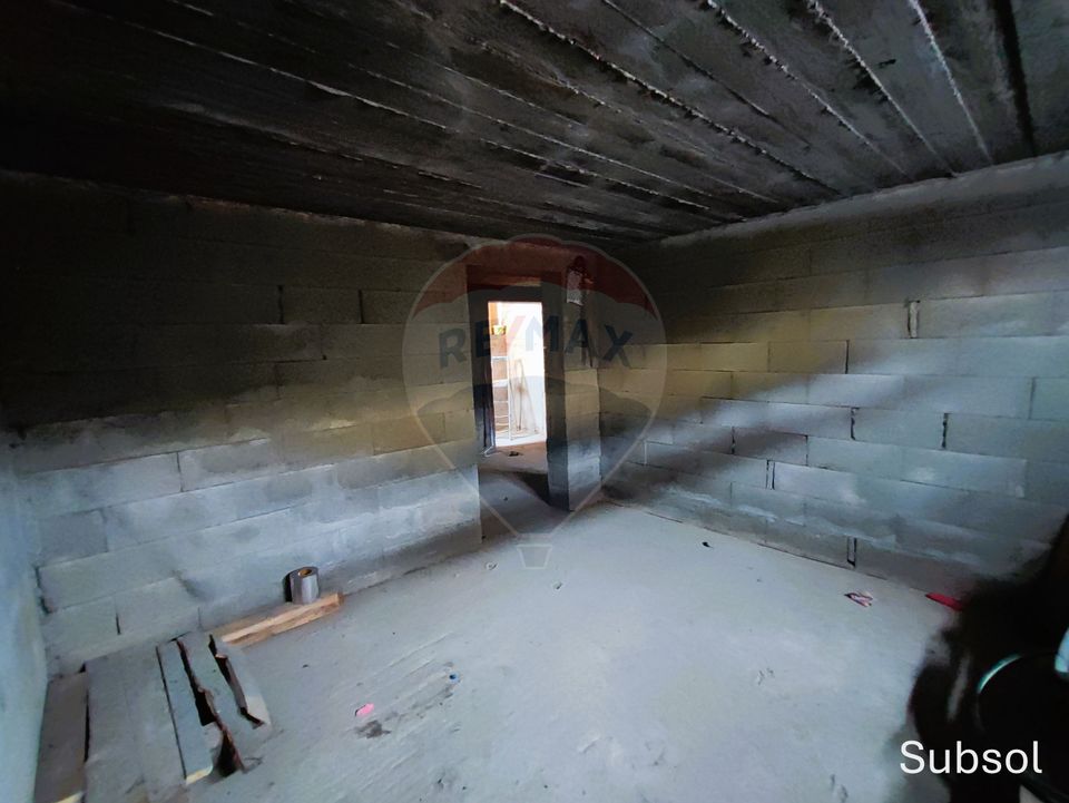 6 room House / Villa for sale, Central area