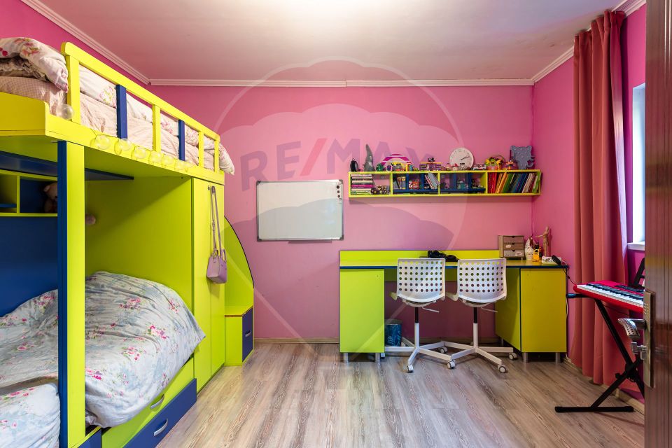 Casă  |  3 camere  |  Glina