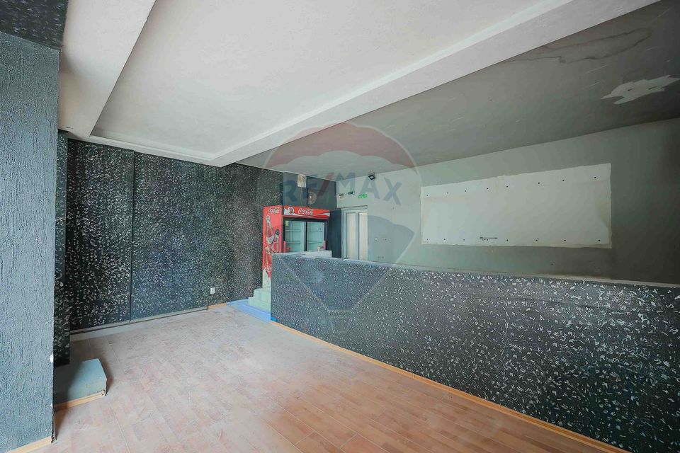 De închiriat – Spațiu comercial 281 mp,  Bulevardul Decebal